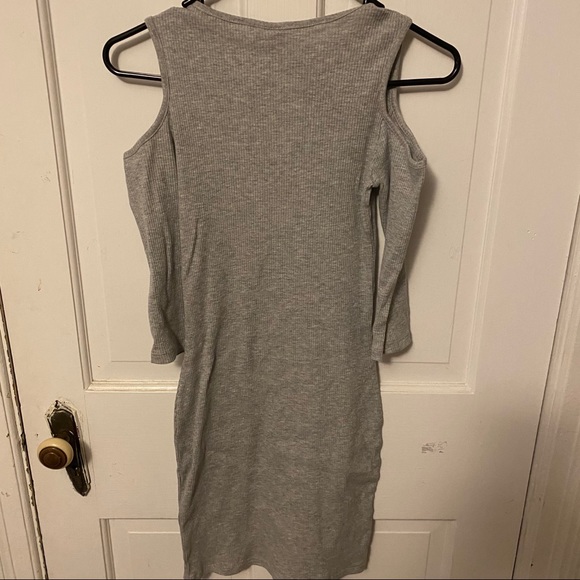 H&M Bodycon Dress - Picture 2 of 4